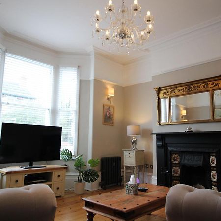 Orwell Villa Elegant Period 5 Bed Close To Town Sleeps 15 Cheltenham Exterior photo